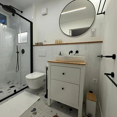 Banhiday H31 House Appartement Balatonakarattya