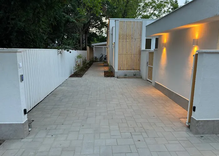 Banhiday H31 House