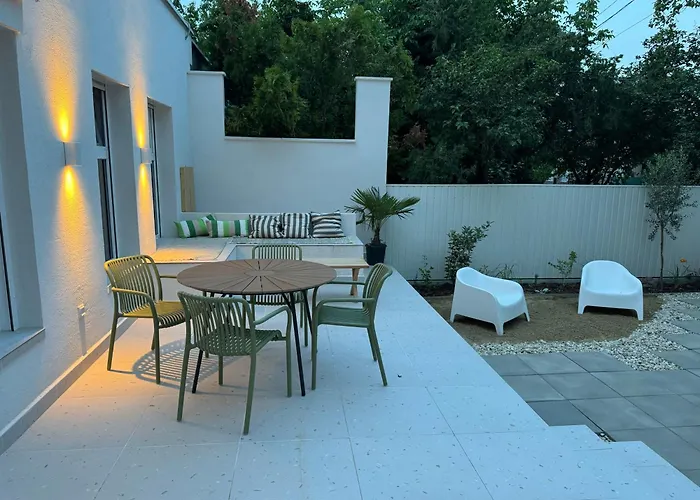 Banhiday H31 House Apartment Balatonakarattya